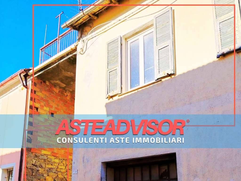 appartamento in vendita ad Arnasco in zona Menosio