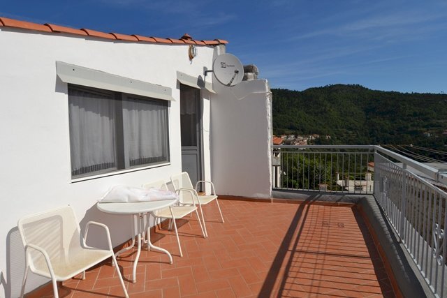 casa indipendente in vendita a Balestrino