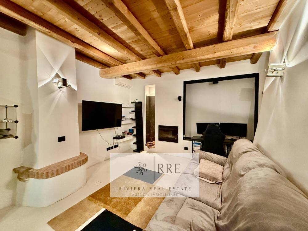 casa indipendente in vendita a Balestrino