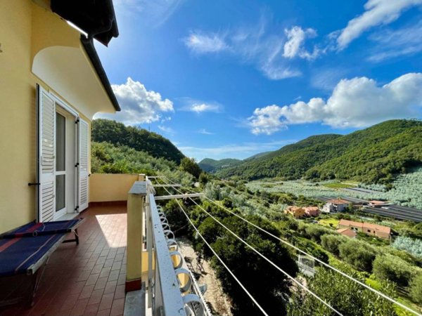 appartamento in vendita a Balestrino