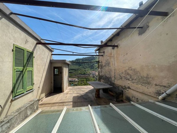 appartamento in vendita a Balestrino