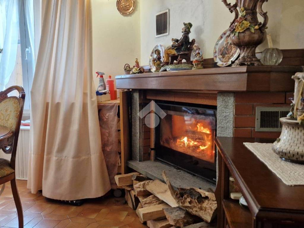 casa indipendente in vendita a Bardineto