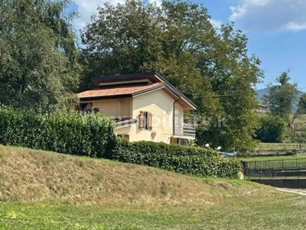 casa indipendente in vendita a Bardineto
