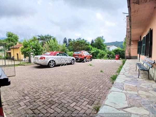 casa indipendente in vendita a Bardineto
