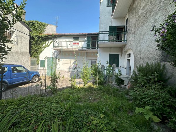 casale in vendita a Bardineto