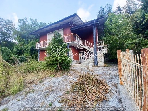 casa indipendente in vendita a Bardineto