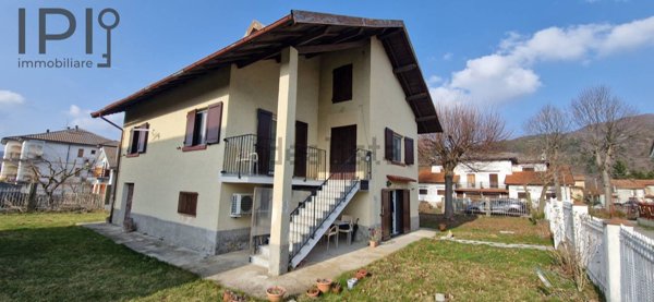 casa indipendente in vendita a Bardineto