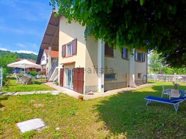 casa indipendente in vendita a Bardineto