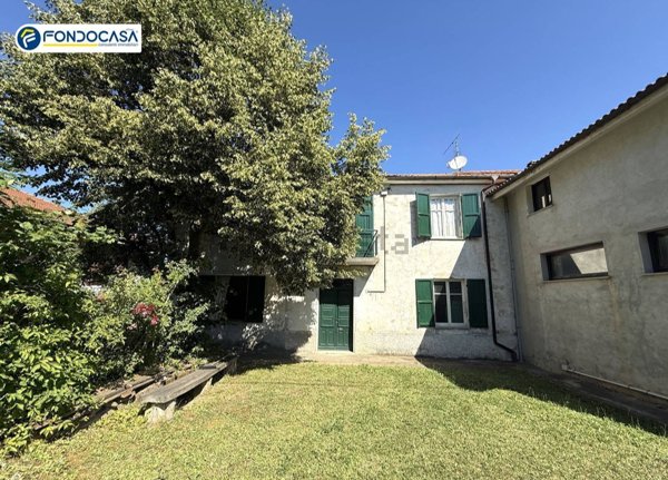 casa indipendente in vendita a Bardineto