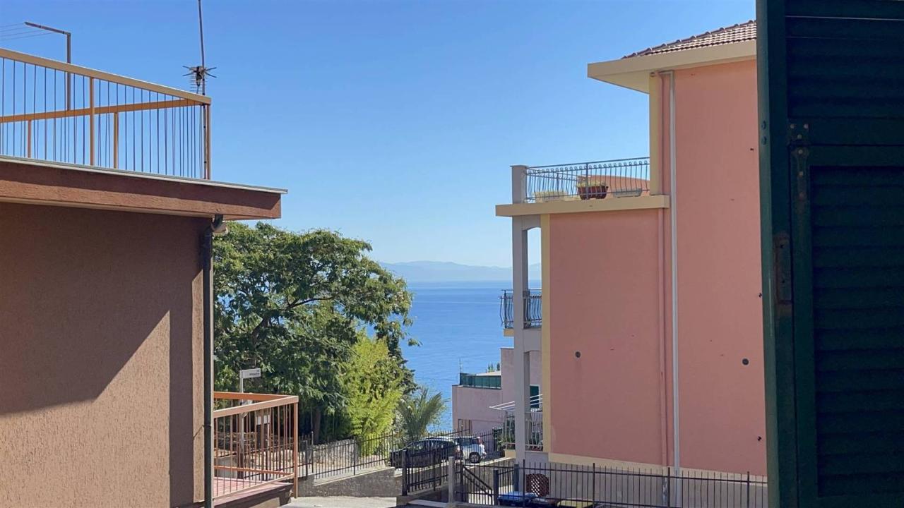 appartamento in vendita a Bergeggi in zona Torre del mare