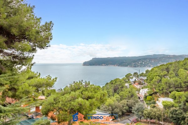 appartamento in vendita a Bergeggi in zona Torre del mare