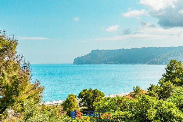 appartamento in vendita a Bergeggi in zona Torre del mare