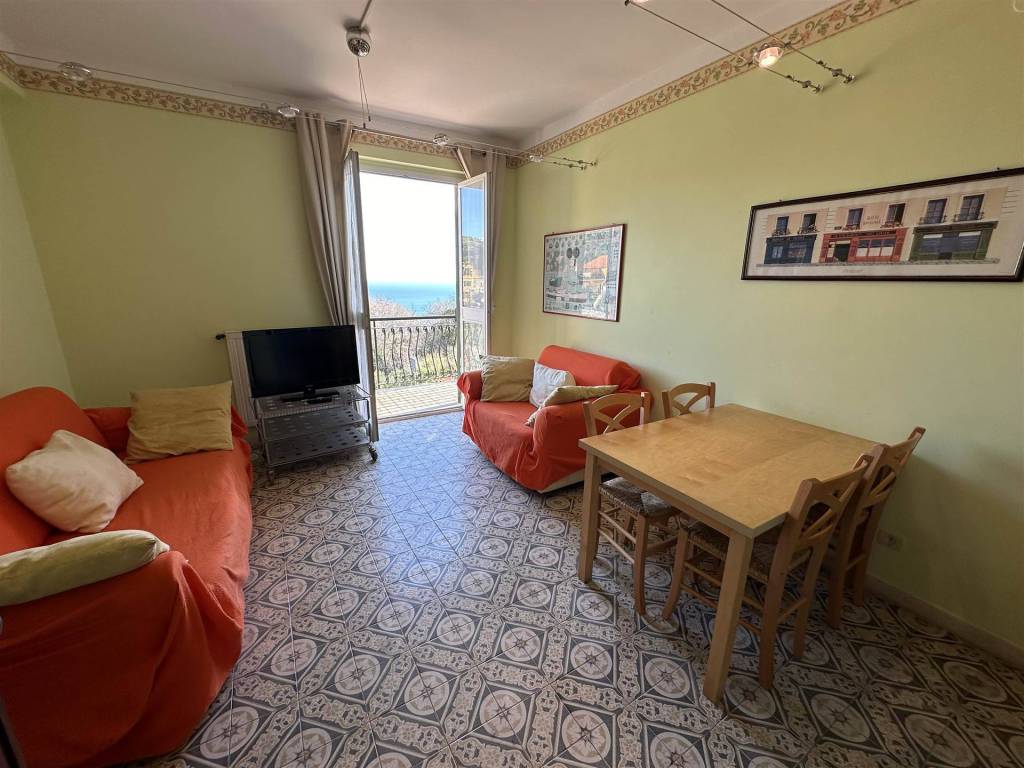 appartamento in vendita a Bergeggi