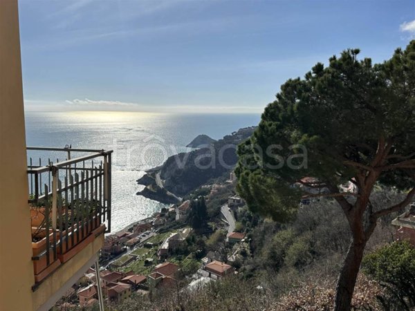 appartamento in vendita a Bergeggi in zona Torre del mare