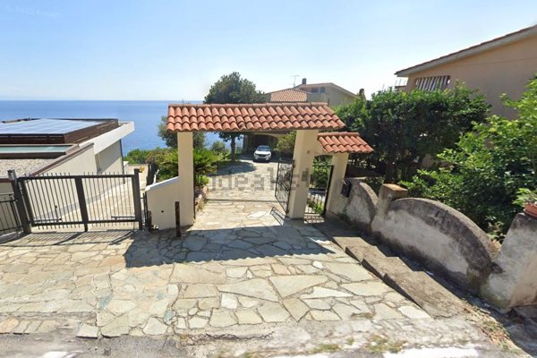 appartamento in vendita a Bergeggi