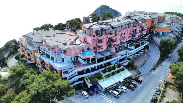 appartamento in vendita a Bergeggi in zona Torre del mare