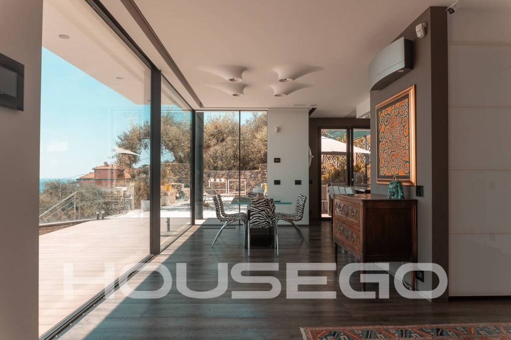 casa indipendente in vendita a Bergeggi