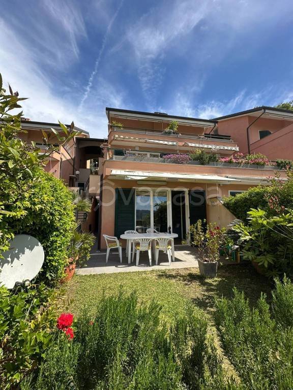 appartamento in vendita a Bergeggi in zona Torre del mare