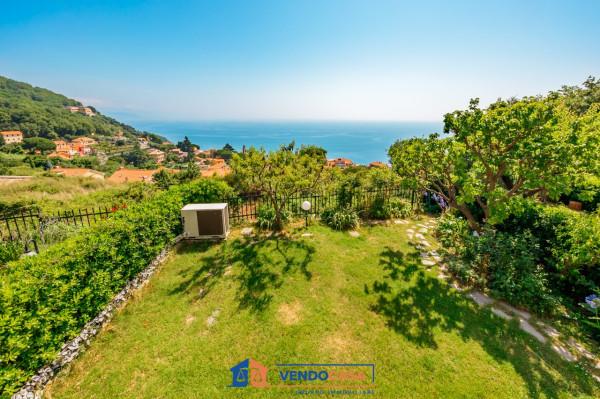 casa indipendente in vendita a Bergeggi