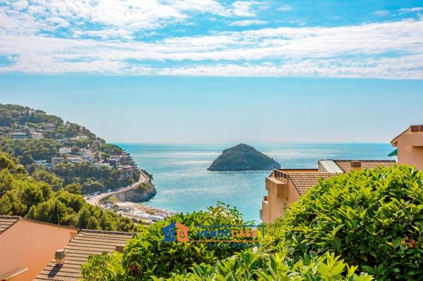 appartamento in vendita a Bergeggi in zona Torre del mare