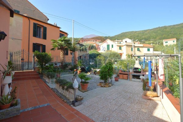 quadrivano in vendita a Bergeggi