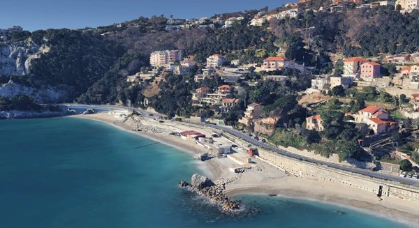 casa indipendente in vendita a Bergeggi