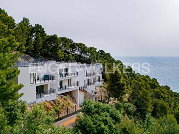 casa indipendente in vendita a Bergeggi in zona Torre del mare