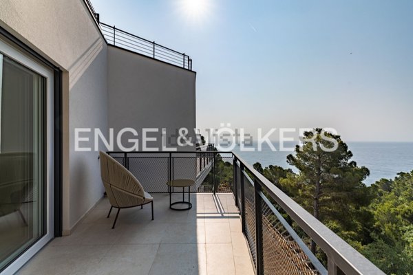 quadrivano in vendita a Bergeggi