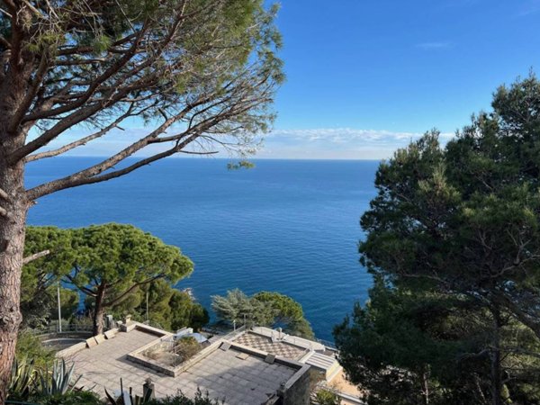 appartamento in vendita a Bergeggi in zona Torre del mare