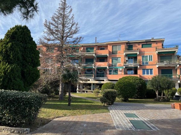 appartamento in vendita a Bergeggi in zona Torre del mare