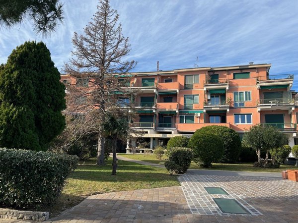 appartamento in vendita a Bergeggi in zona Torre del mare