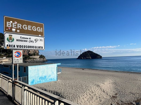 appartamento in vendita a Bergeggi in zona Torre del mare