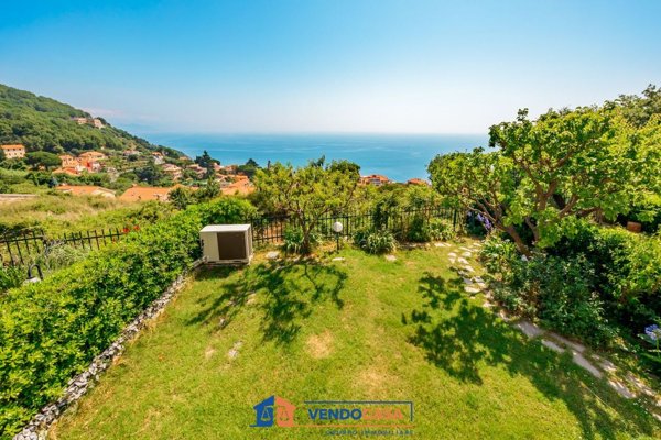 casa indipendente in vendita a Bergeggi