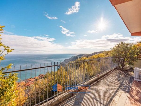 appartamento in vendita a Bergeggi