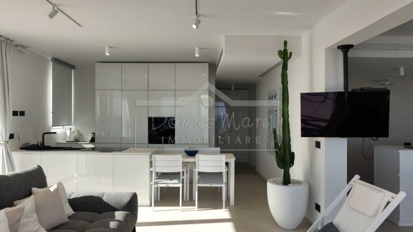 appartamento in vendita a Bergeggi in zona Torre del mare