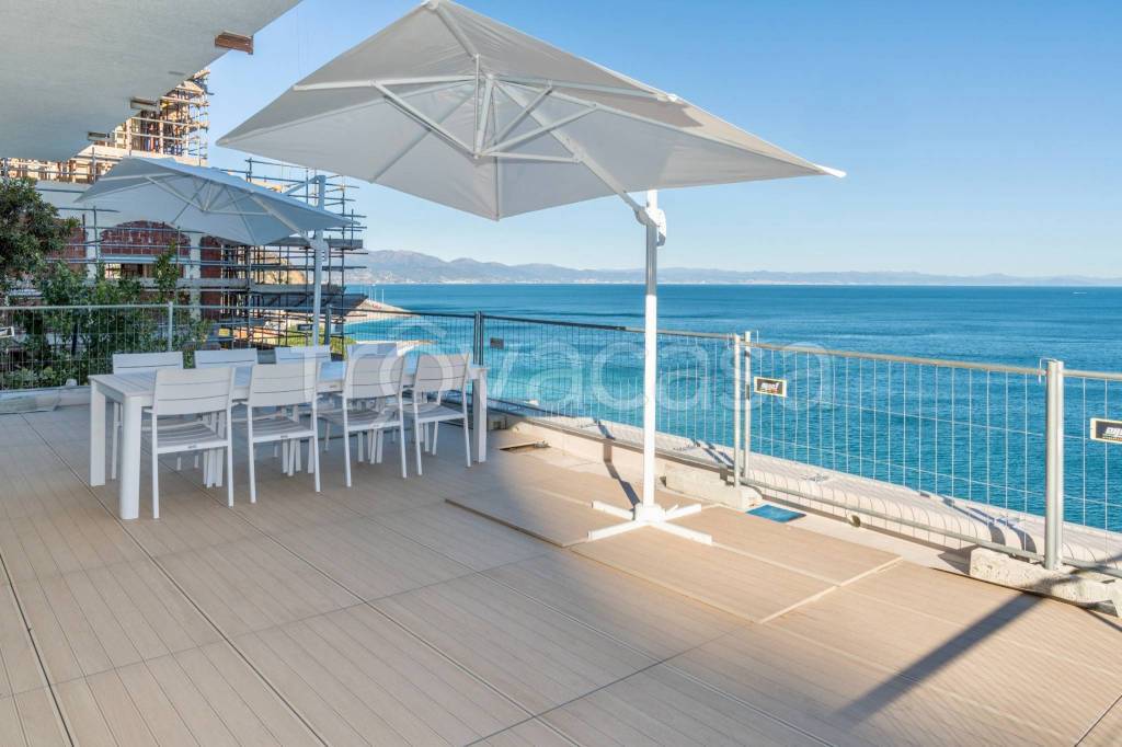 casa indipendente in vendita a Bergeggi