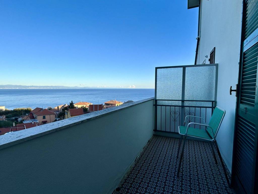 appartamento in vendita a Bergeggi