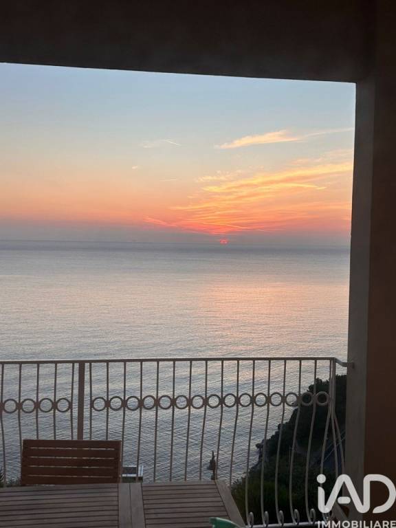 appartamento in vendita a Bergeggi