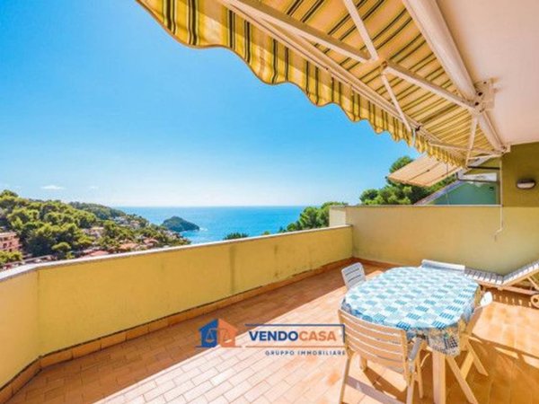 appartamento in vendita a Bergeggi in zona Torre del mare