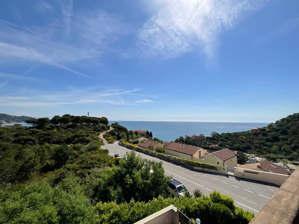 casa indipendente in vendita a Bergeggi