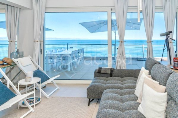 casa indipendente in vendita a Bergeggi