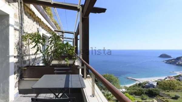 appartamento in vendita a Bergeggi in zona Torre del mare