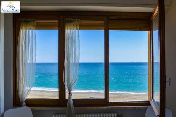 appartamento in vendita a Bergeggi in zona Torre del mare