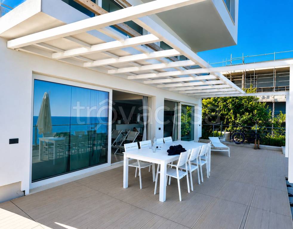 appartamento in vendita a Bergeggi in zona Torre del mare