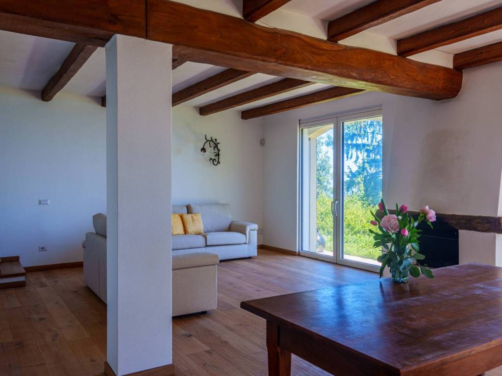 casa indipendente in vendita a Bergeggi