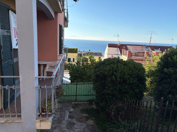 appartamento in vendita a Bergeggi