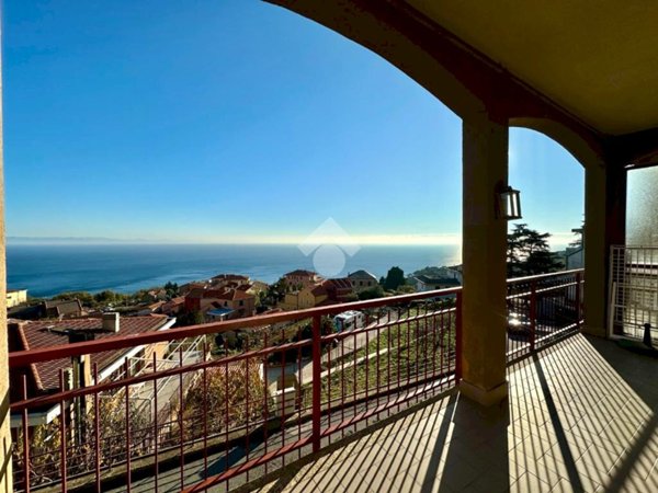 appartamento in vendita a Bergeggi in zona Torre del mare