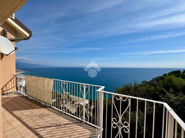 appartamento in vendita a Bergeggi in zona Torre del mare
