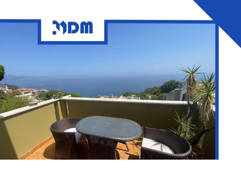 appartamento in vendita a Bergeggi in zona Torre del mare