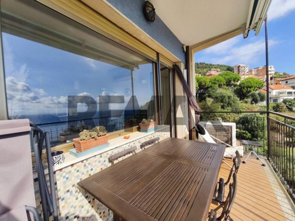 appartamento in vendita a Bergeggi in zona Torre del mare